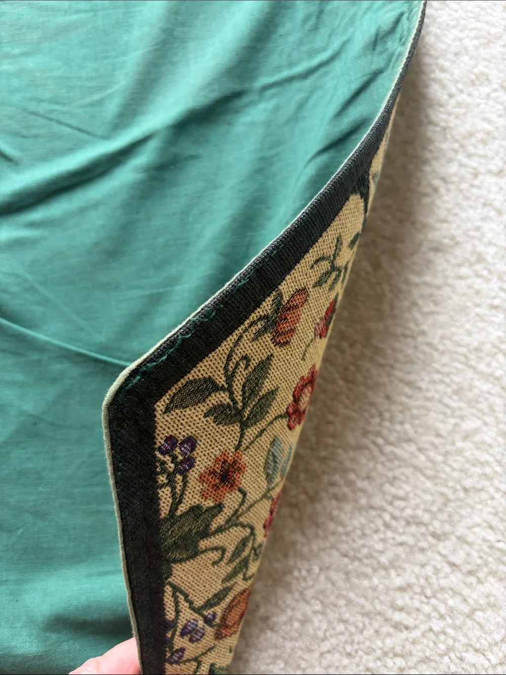 Floral Cream Table Runner